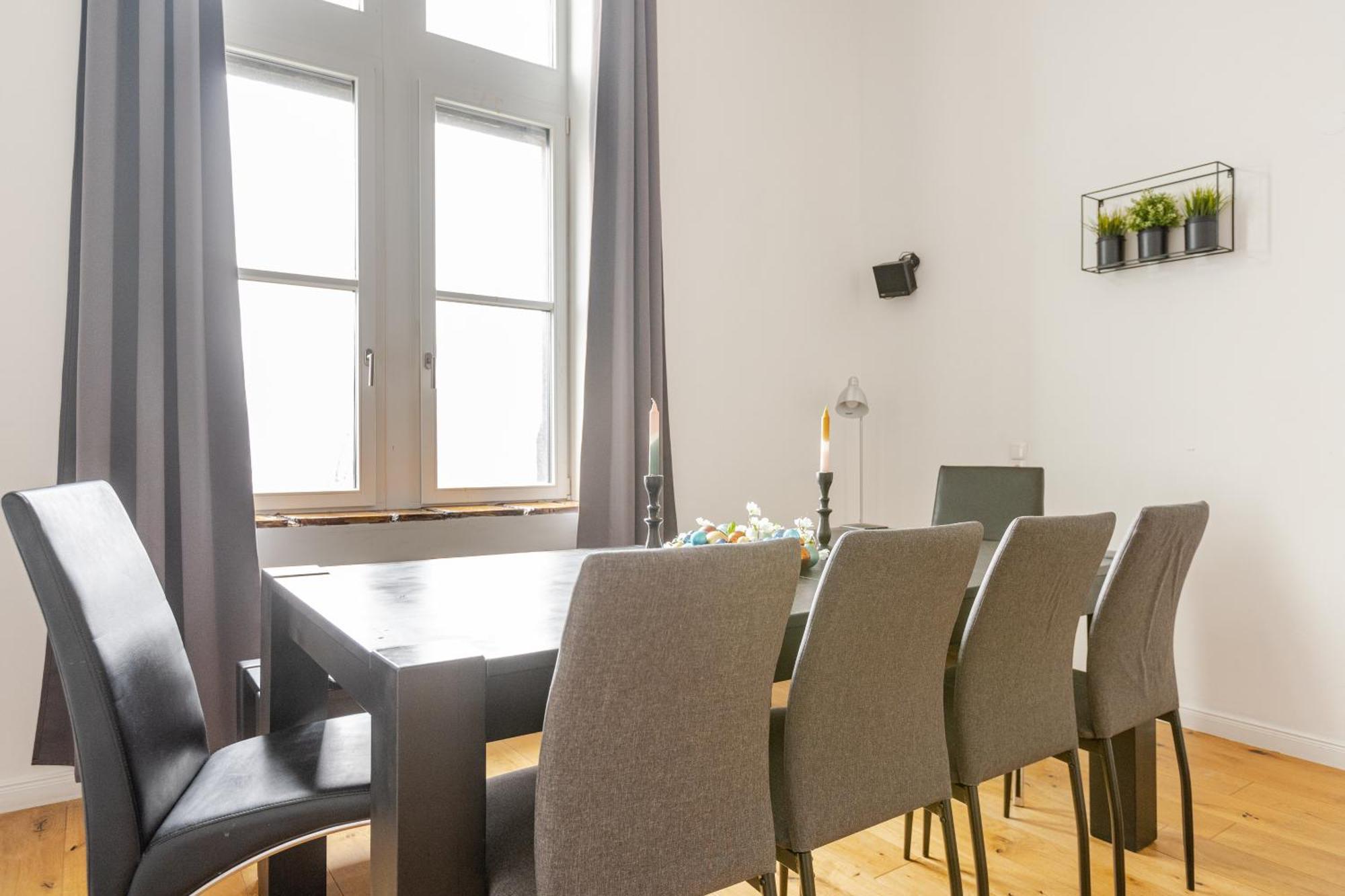Wohnen Wie Im Schloss - Alter Bahnhof Von Kruft Exterior foto