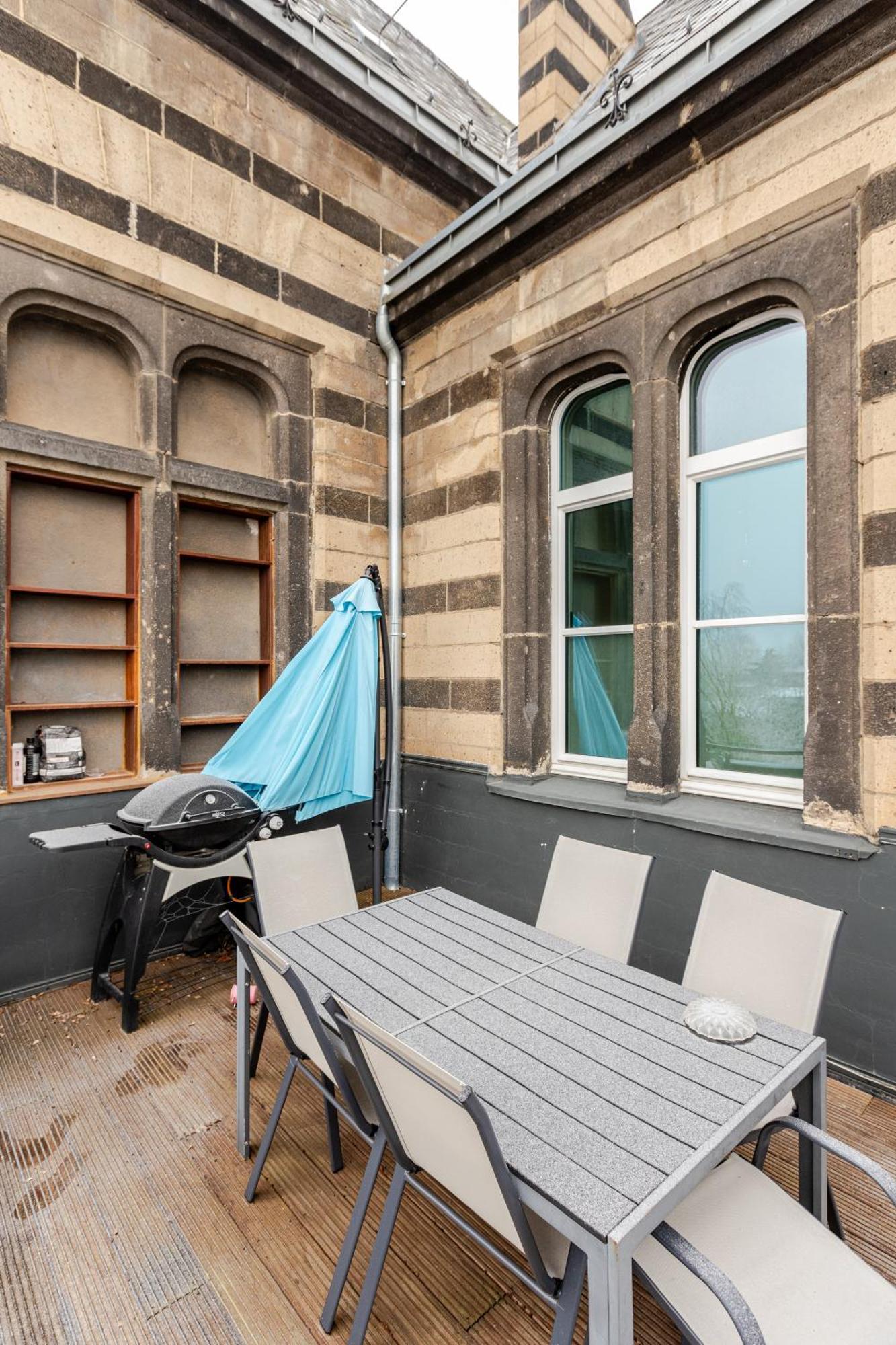 Wohnen Wie Im Schloss - Alter Bahnhof Von Kruft Exterior foto